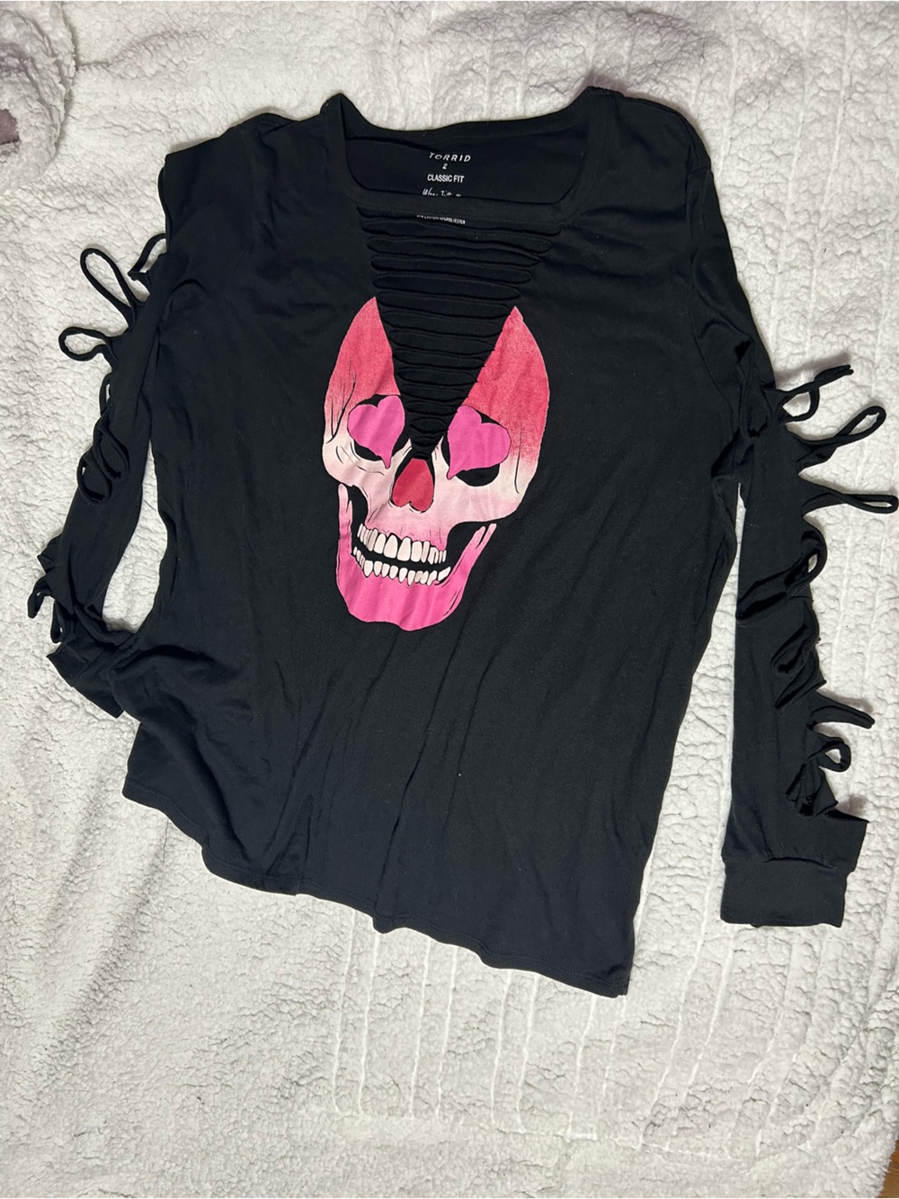 Torrid Black Lips Graphic Cutout Sleeve Top 🖤🔥 Size 2